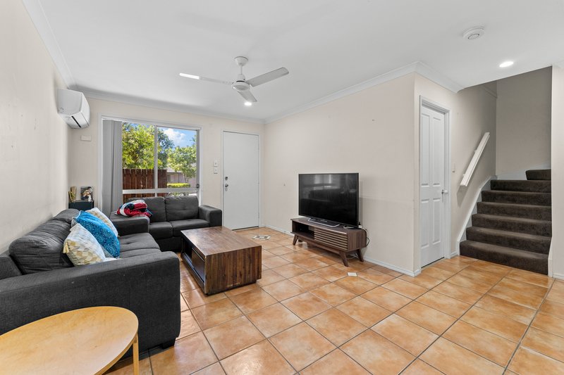 Photo - 35/25 Buckingham Place, Eight Mile Plains QLD 4113 - Image 2