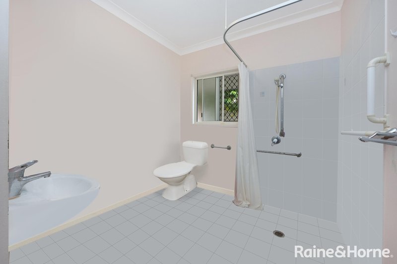 Photo - 3/53-57 Bergin Road, Cranbrook QLD 4814 - Image 5