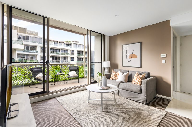 Photo - 353/132-138 Killeaton Street, St Ives NSW 2075 - Image 1