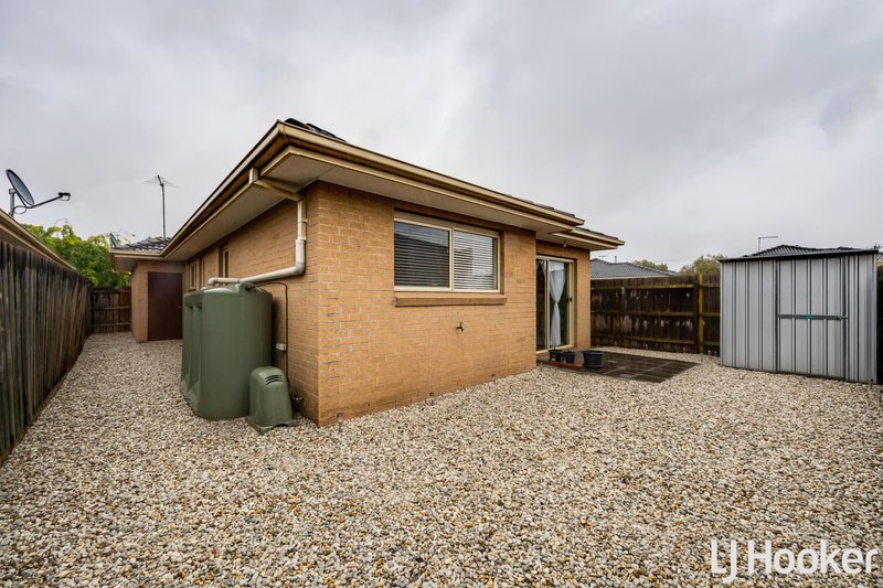 Photo - 35/35 Tullidge Street, Melton VIC 3337 - Image 8