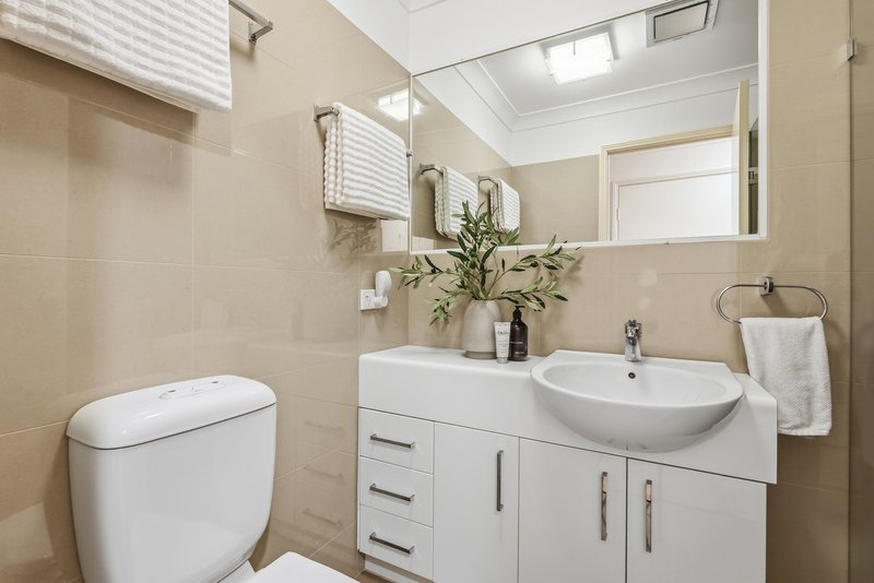 Photo - 35/360 Simpsons Road, Bardon QLD 4065 - Image 14