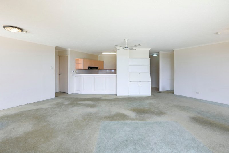 Photo - 35/37 Monaco St , Surfers Paradise QLD 4217 - Image 7