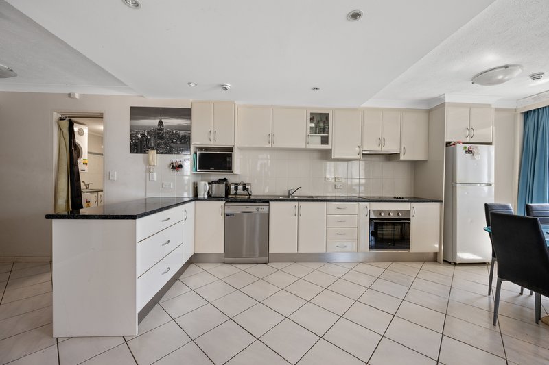 Photo - 35/38 Orchid Avenue, Surfers Paradise QLD 4217 - Image 4