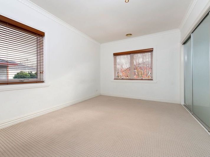 Photo - 3/54 Alfred Street, Kew VIC 3101 - Image 11