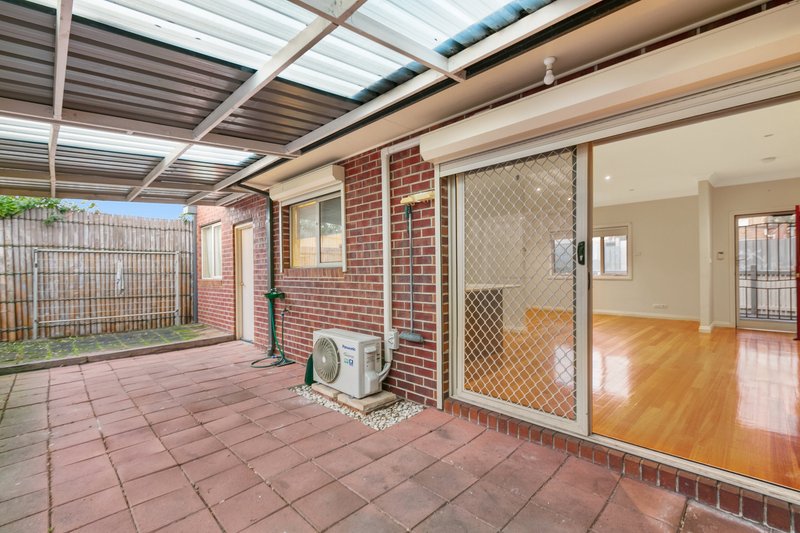 Photo - 3/54 Andrews Avenue, Reservoir VIC 3073 - Image 9