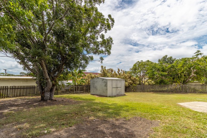 Photo - 354 Boat Harbour Drive, Scarness QLD 4655 - Image 13