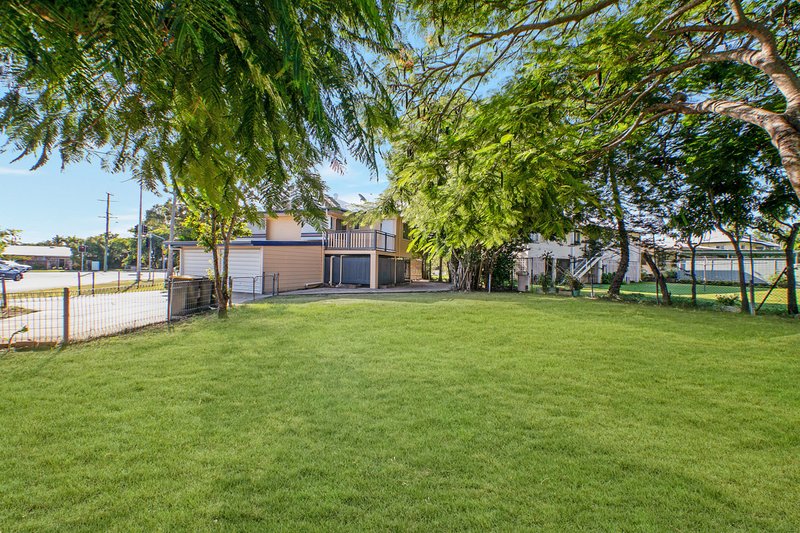 Photo - 354 Dean Street, Frenchville QLD 4701 - Image 13