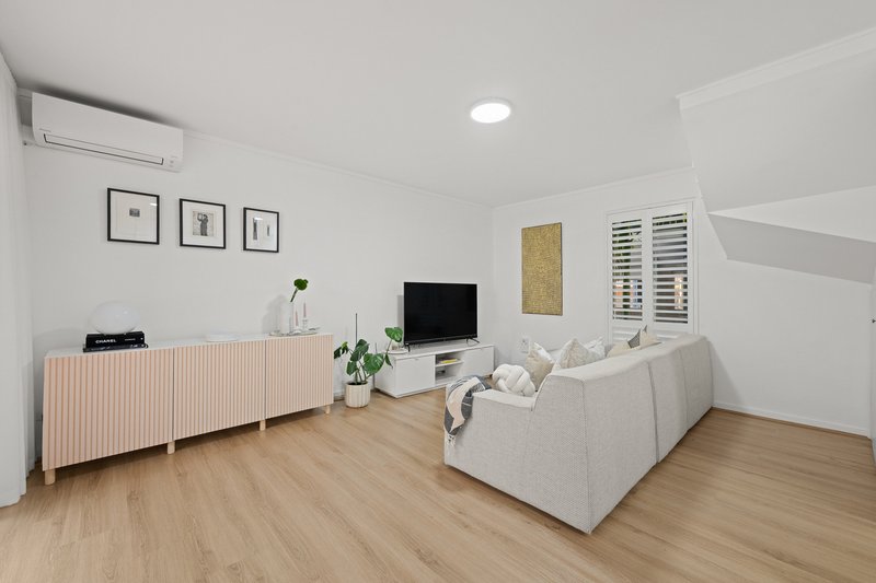 Photo - 3/54 Hampden Road, Russell Lea NSW 2046 - Image 2