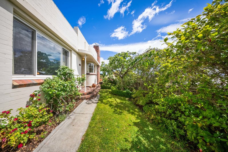 Photo - 354 Park Street, New Town TAS 7008 - Image 2