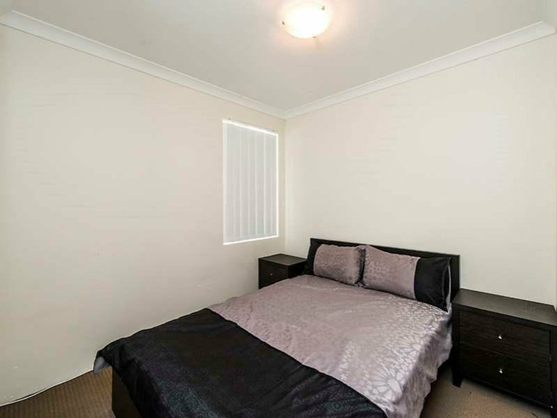 Photo - 3/54 Sixth Road, Armadale WA 6112 - Image 6