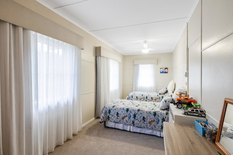 Photo - 354 South Street, Harristown QLD 4350 - Image 10