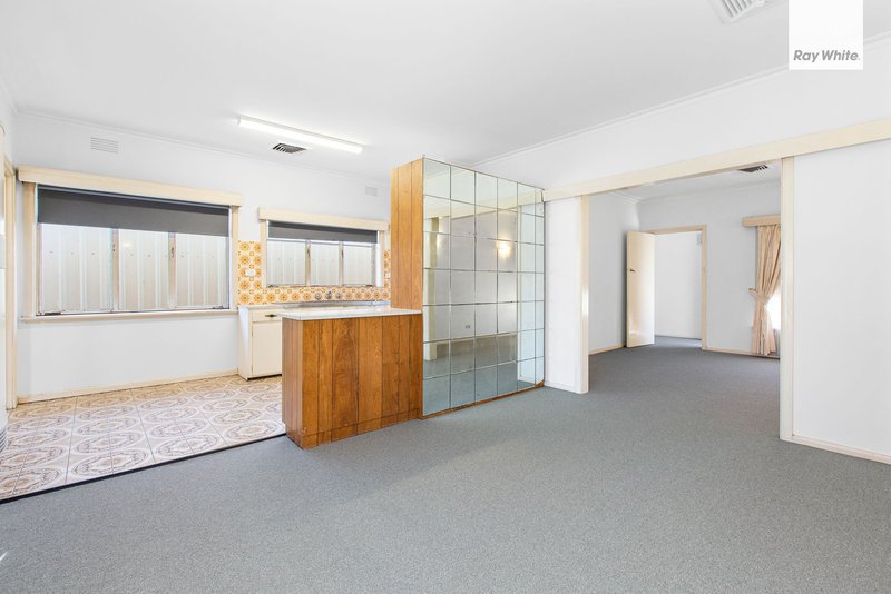 Photo - 354 St Georges Road, Thornbury VIC 3071 - Image 4