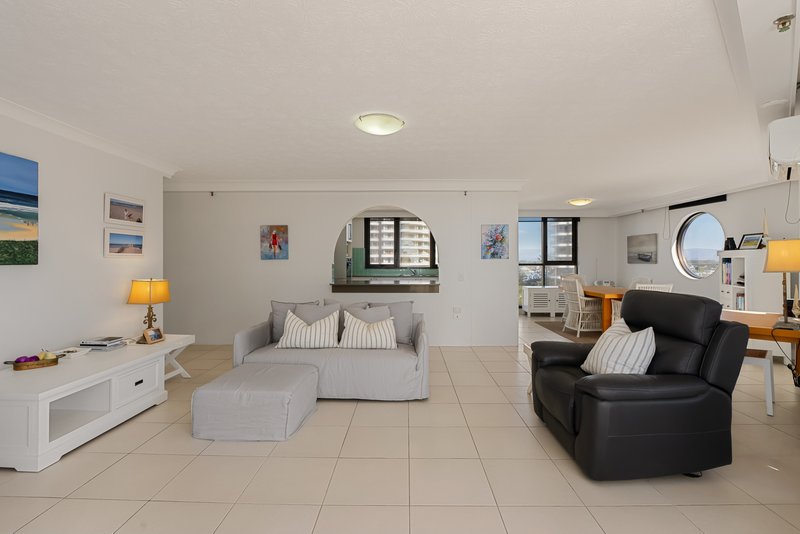 Photo - 35/4 Thornton Street, Surfers Paradise QLD 4217 - Image 9