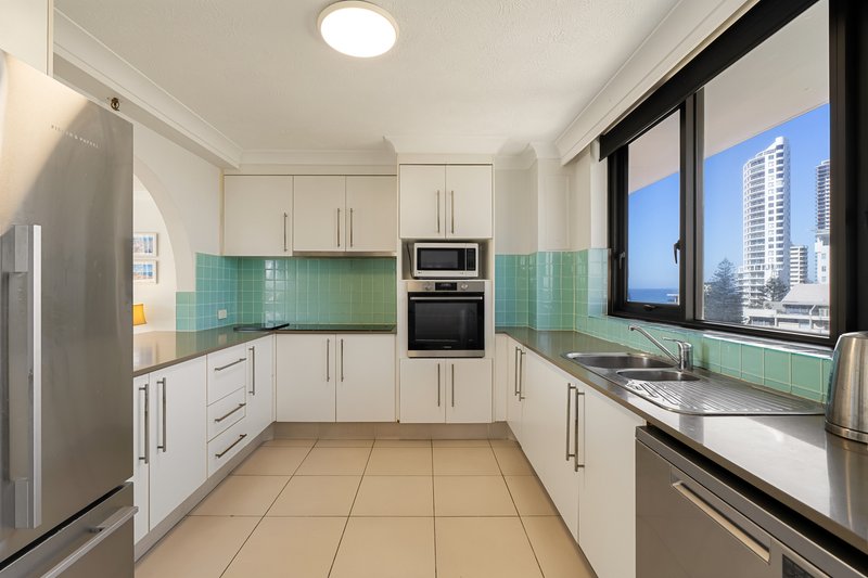 Photo - 35/4 Thornton Street, Surfers Paradise QLD 4217 - Image 11