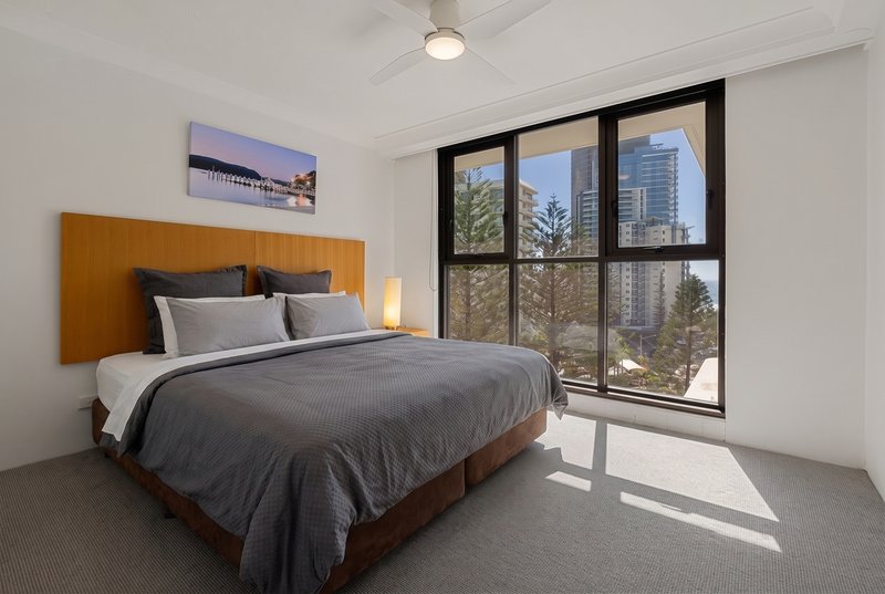 Photo - 35/4 Thornton Street, Surfers Paradise QLD 4217 - Image 13