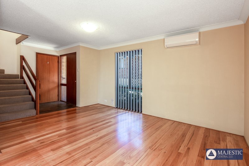 Photo - 3/54 Tuart Street, Yokine WA 6060 - Image 8