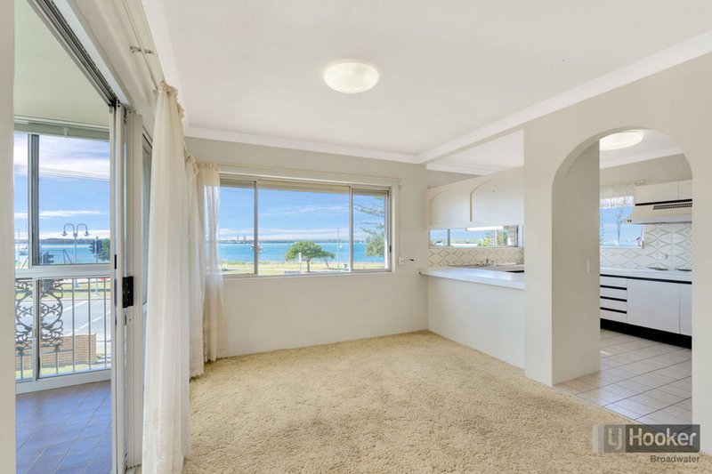 Photo - 3/542 Marine Parade, Biggera Waters QLD 4216 - Image 12