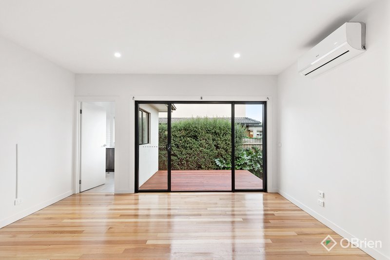 Photo - 3/55 Churchill Avenue, Maidstone VIC 3012 - Image 4