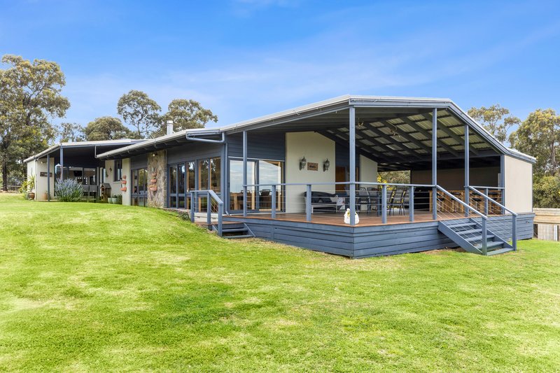 355 De Motts Road, Anakie VIC 3213