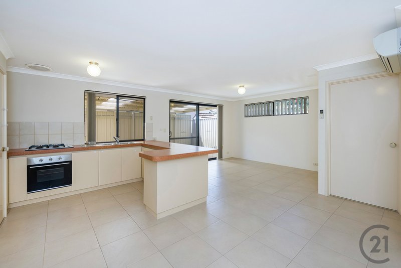 Photo - 3/55 Gibson Street, Mandurah WA 6210 - Image 18