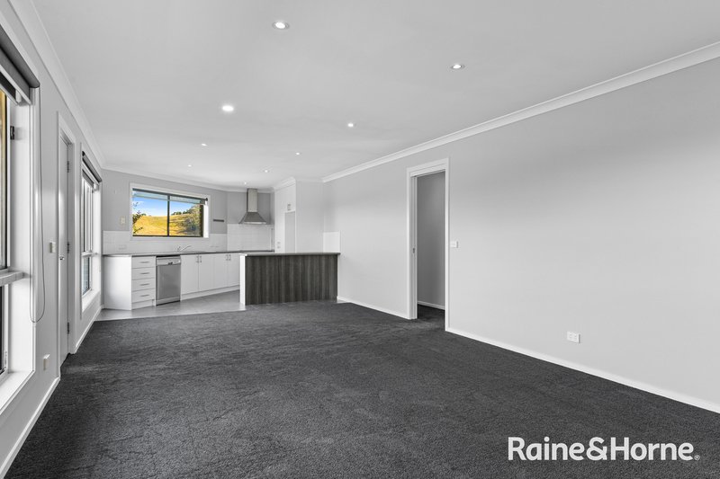 Photo - 3/55 Horizon Drive, Sorell TAS 7172 - Image 5