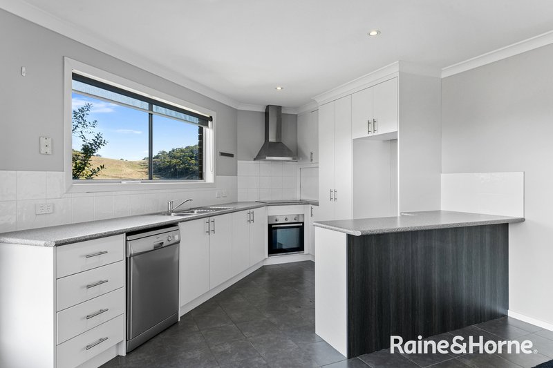 Photo - 3/55 Horizon Drive, Sorell TAS 7172 - Image 9