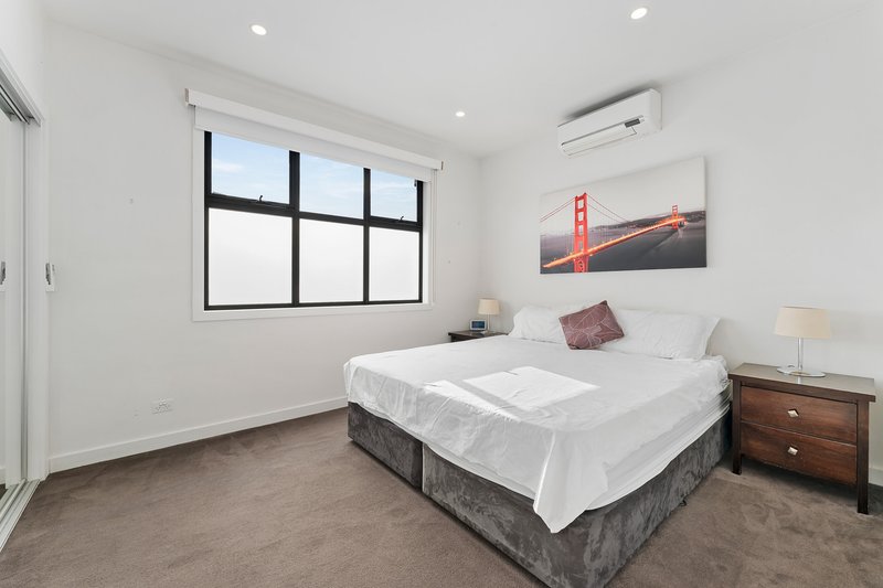 Photo - 3/55 Marshall Avenue, Clayton VIC 3168 - Image 6