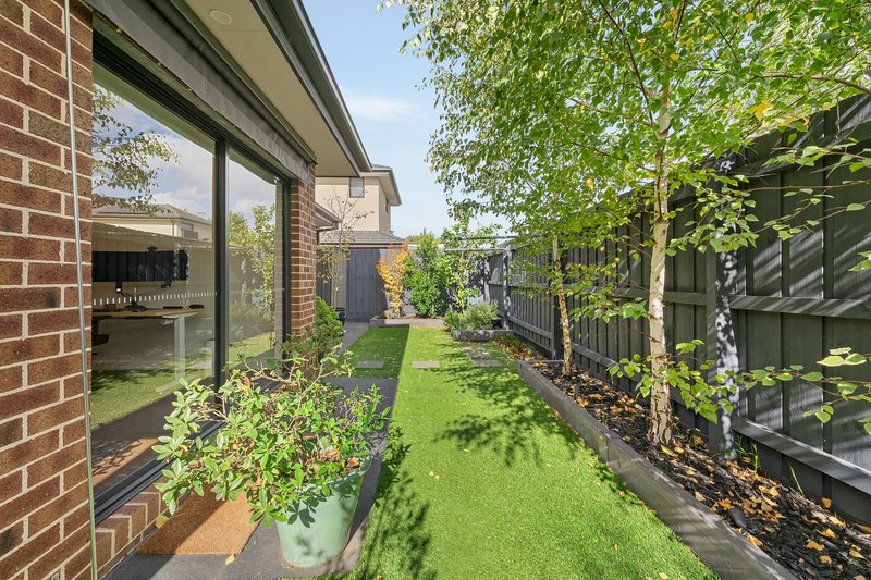 Photo - 3/55 Marshall Avenue, Clayton VIC 3168 - Image 10