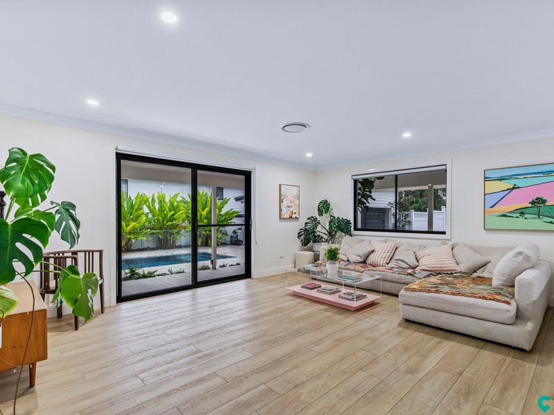Photo - 3/55 Wagtail Street, The Gap QLD 4061 - Image 4