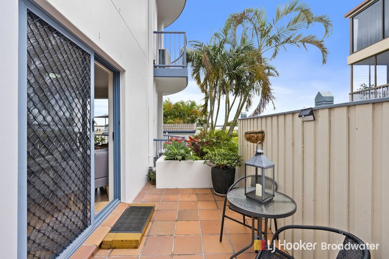 Photo - 3/550 Marine Parade, Biggera Waters QLD 4216 - Image 10