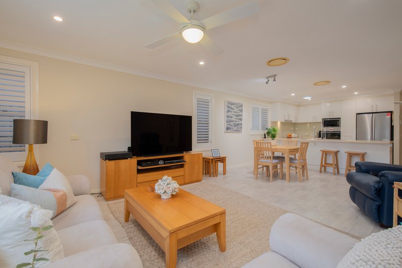 Photo - 35/57 Burton Road, Eleebana NSW 2282 - Image 6