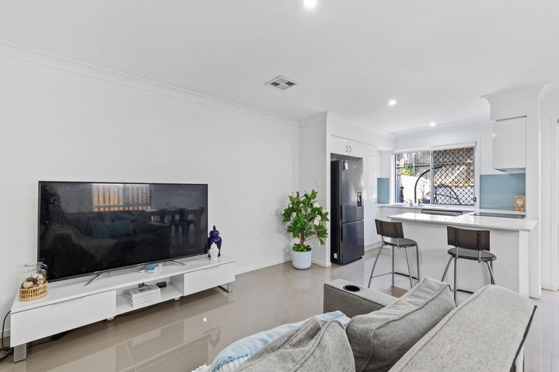 Photo - 35/57 Charles Canty Drive, Wellington Point QLD 4160 - Image 6