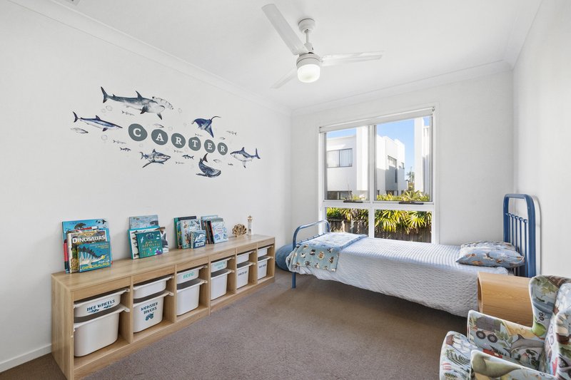 Photo - 35/57 Charles Canty Drive, Wellington Point QLD 4160 - Image 12