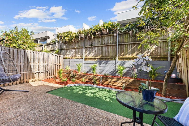 Photo - 35/57 Charles Canty Drive, Wellington Point QLD 4160 - Image 17