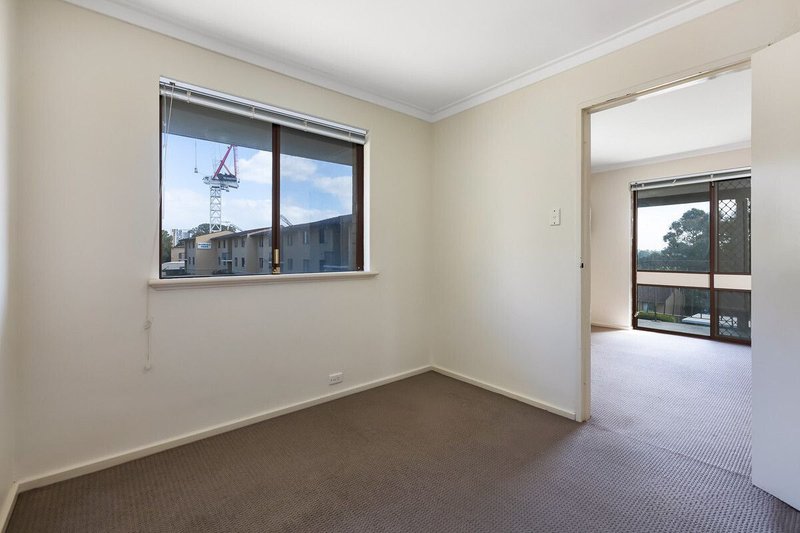 Photo - 35/6 Brighton Road, Rivervale WA 6103 - Image 4