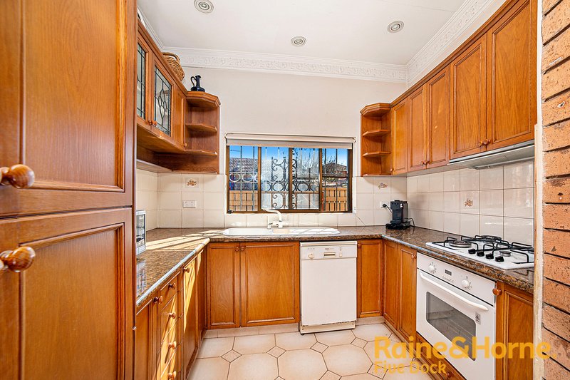 Photo - 356 Great North Road, Abbotsford NSW 2046 - Image 2