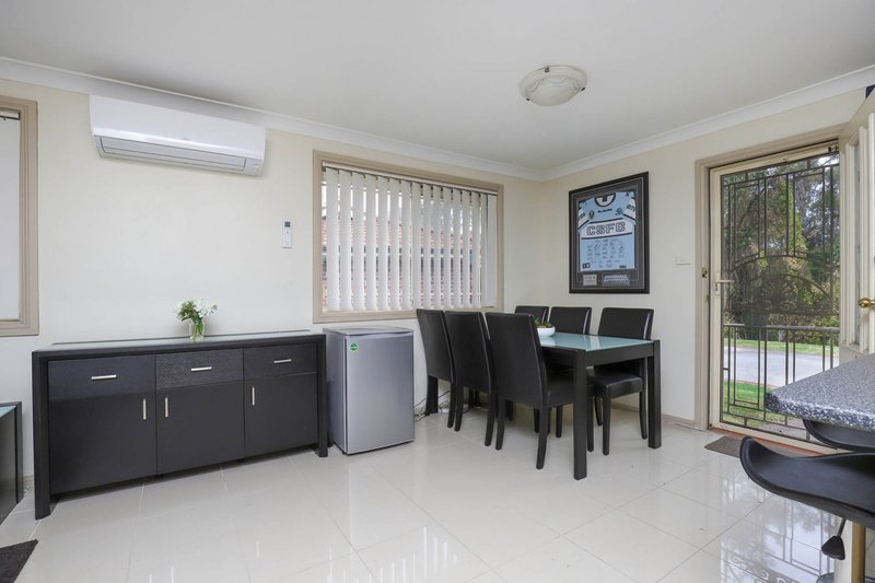 Photo - 3/56 Myee Road, Macquarie Fields NSW 2564 - Image 6