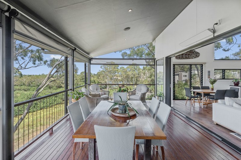 Photo - 356 Torquay Terrace, Torquay QLD 4655 - Image 8