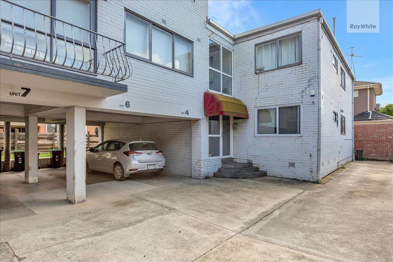 Photo - 3/560 Pascoe Vale Road, Pascoe Vale VIC 3044 - Image 8