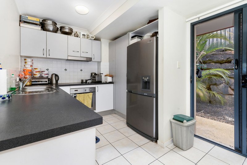 Photo - 35/62-74 Franklin Drive, Mudgeeraba QLD 4213 - Image 5