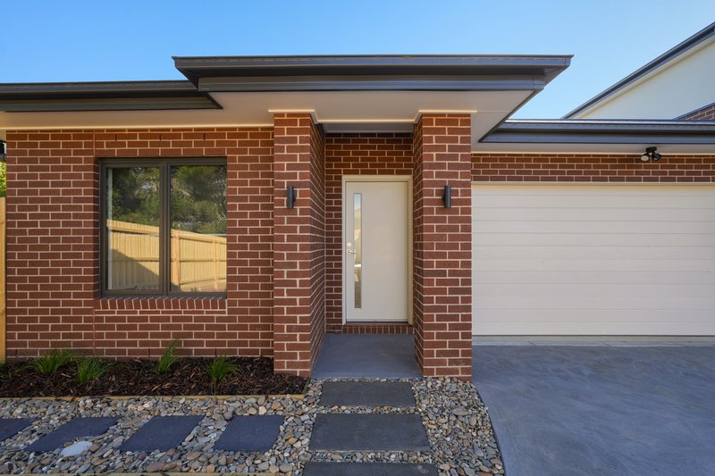 Photo - 3/56B Fitzroy Street, Kilmore VIC 3764 - Image 2
