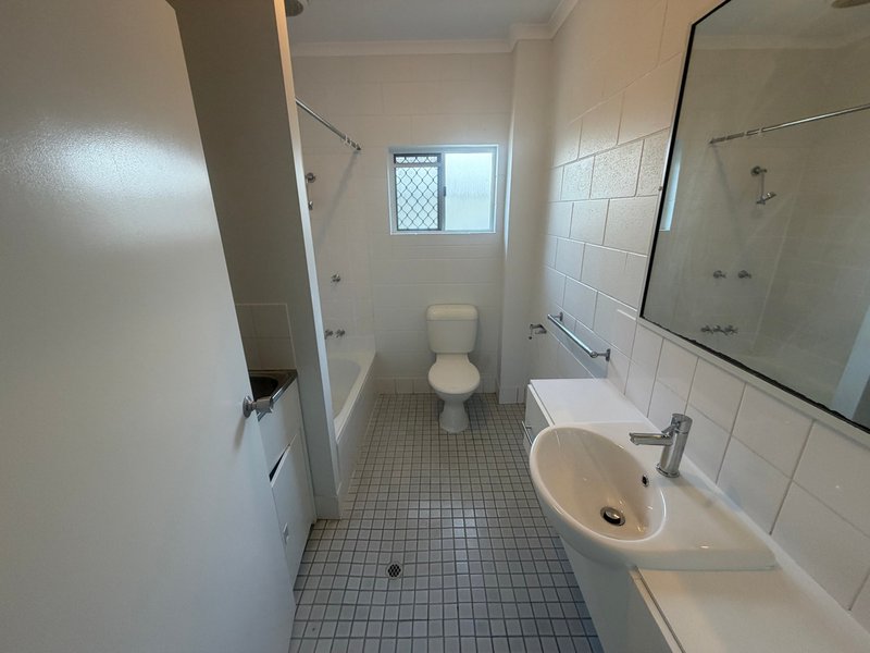 Photo - 35/7-9 Charlotte Close, Woree QLD 4868 - Image 10