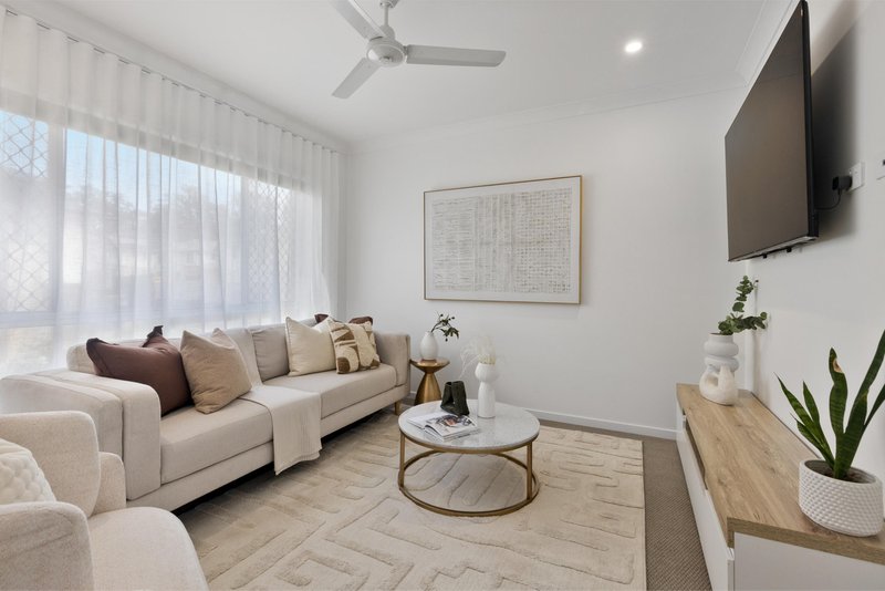Photo - 35/7 Eliza Close, The Gap QLD 4061 - Image 4