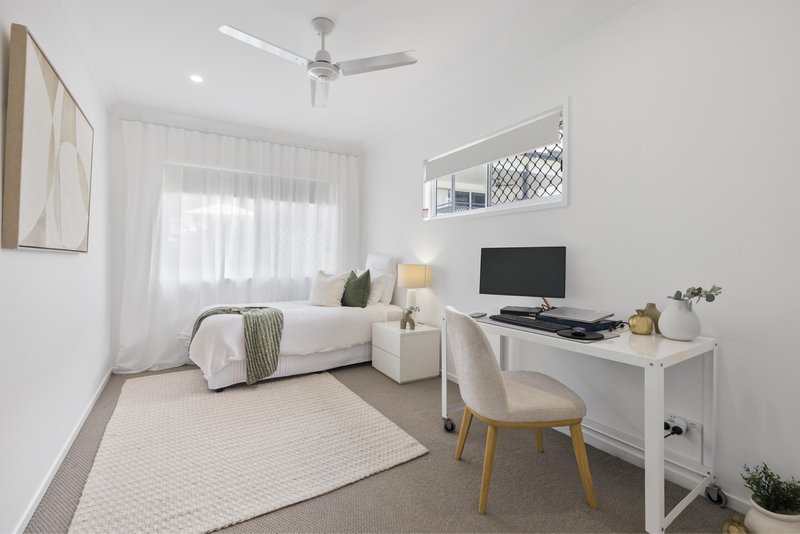 Photo - 35/7 Eliza Close, The Gap QLD 4061 - Image 12