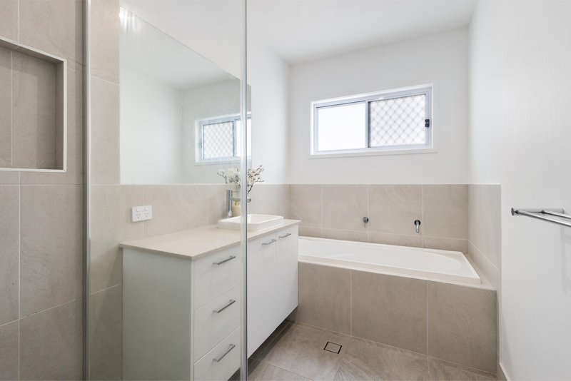 Photo - 35/7 Eliza Close, The Gap QLD 4061 - Image 13