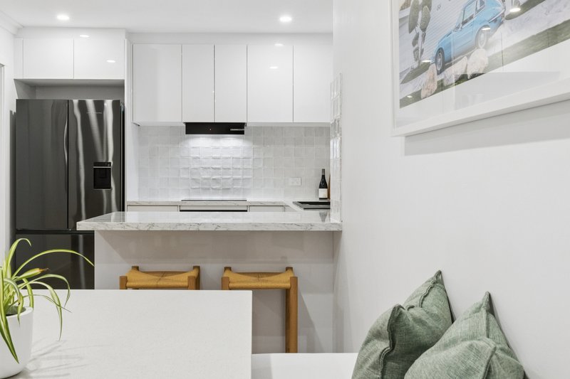 Photo - 357 North Beach Road, Karrinyup WA 6018 - Image 3