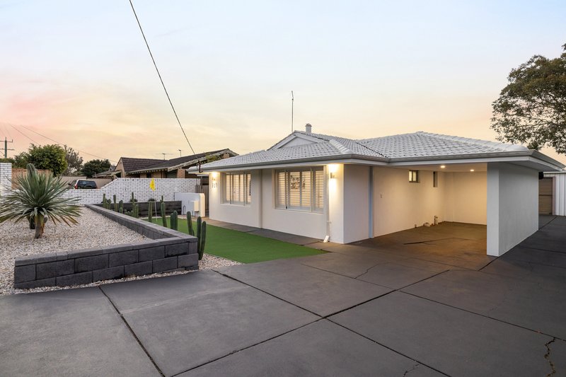 Photo - 357 North Beach Road, Karrinyup WA 6018 - Image 6