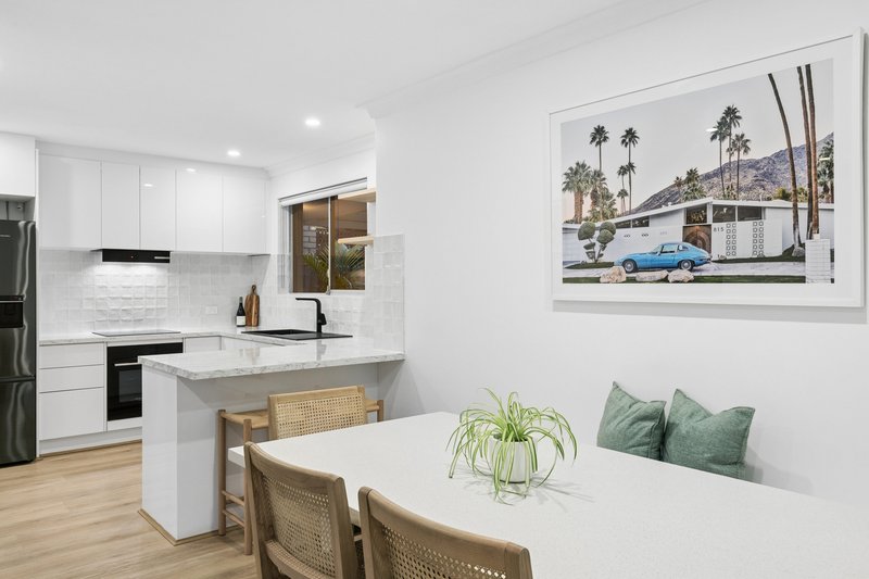 Photo - 357 North Beach Road, Karrinyup WA 6018 - Image 11