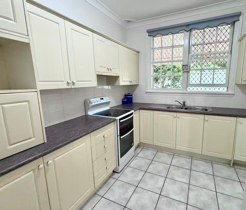 Photo - 3/577 Blaxland Road, Eastwood NSW 2122 - Image 6