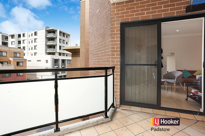 Photo - 35/8-16 Eighth Avenue, Campsie NSW 2194 - Image 6